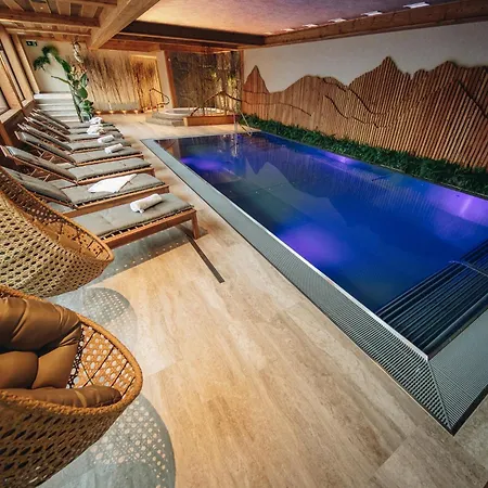 Zora Family Apartman